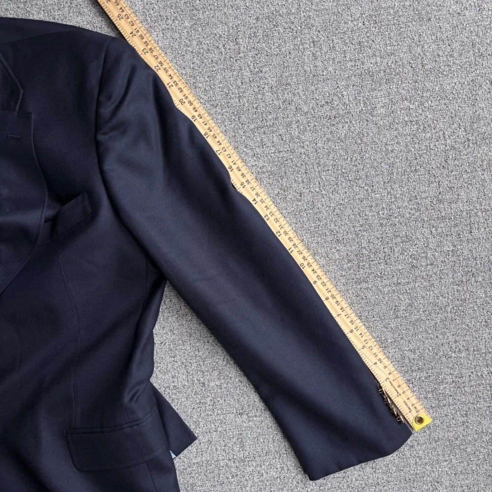 Tommy Hilfiger Blazer Mens 42R Navy Blue Silk Wool Blend Gold Crest Buttons